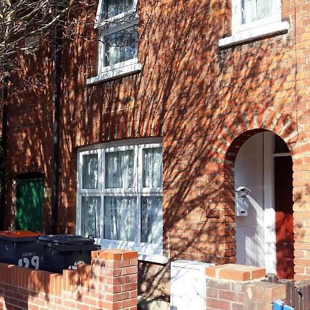 Castle Quarter 2 Bedford Bagian luar foto