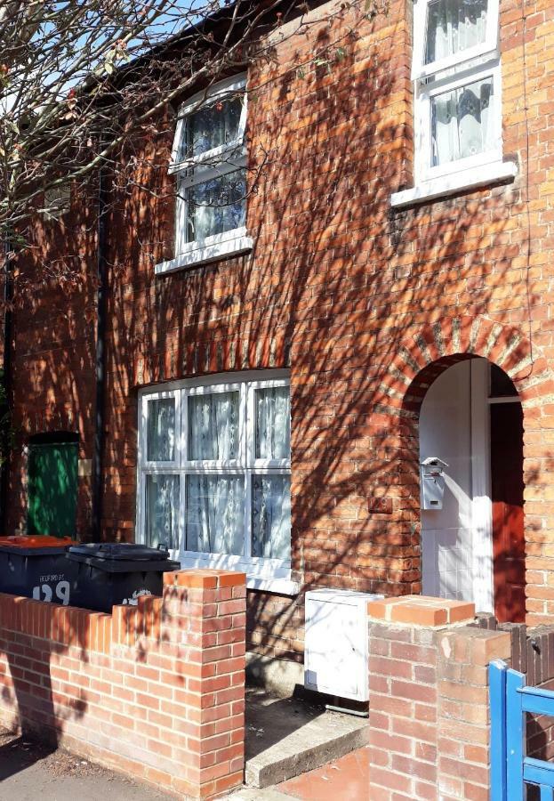 Castle Quarter 2 Bedford Bagian luar foto